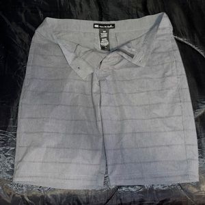 Travis Matthew Size 30 Golf Shorts